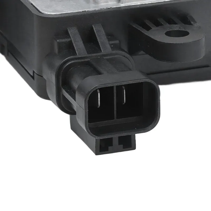 Yoonshan Radiator Fan Control Module for KIA SEDONA 3.8L V6 24V (2006-2010) Plug_Connector_Closeup(OE:25385-4D900)
