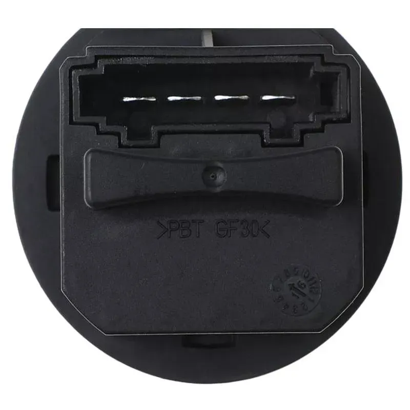 Yoonshan Radiator Fan Control Module for LAND-ROVER LR2 Back_View(OE:LR002685)