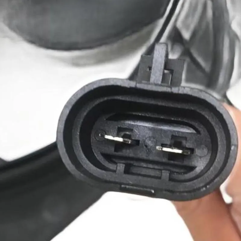 Yoonshan Radiator Fan for FIAT PALIO 1.8 Plug_Detail(OE:V5020X36,51797700,46799284,51801318,V5020X37,51745932)