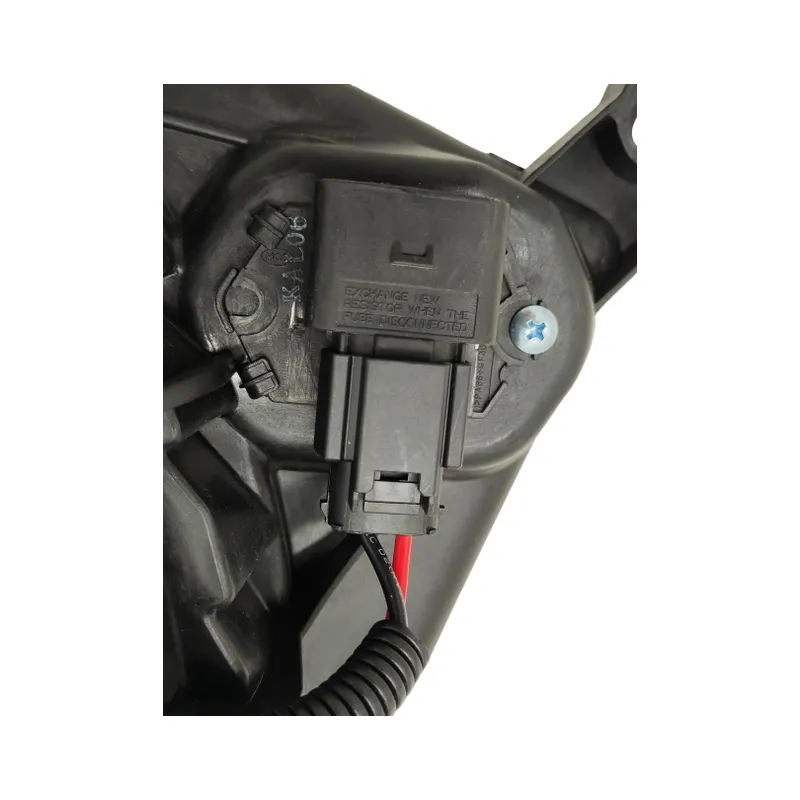Yoonshan_Radiator_Fan_for_HYUNDAI_OPTIMA_2.0L_2014-2015-Wire_Harness_CloseupOE-25380-3S290