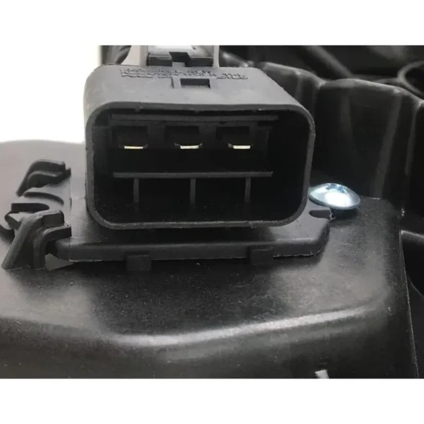 Yoonshan Radiator Fan for HYUNDAI VERNA (2016-) Plug_Detail(OE:25380-F9250,25380-H9050,25380-H9000,RK16090007)