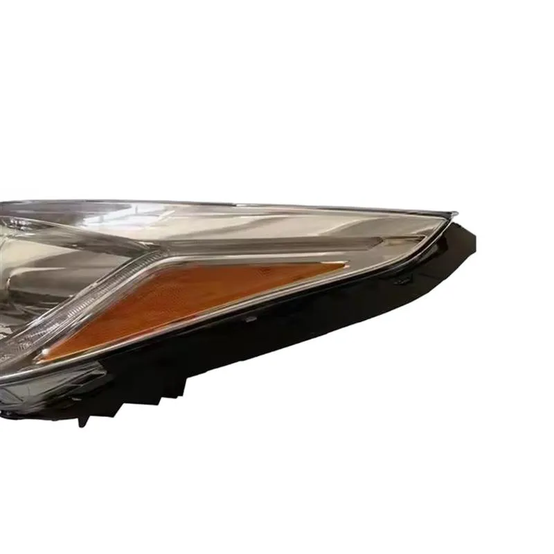 Yoonshan Head Light for HYUNDAI ACCENT (2017) Front_Closeup(OE:92207-S1000,92208-S1000)