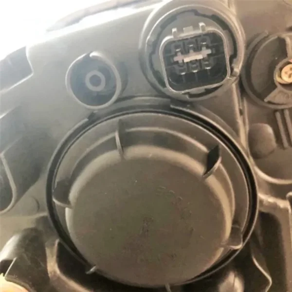 Yoonshan Head Light for HYUNDAI I10 (2017) Plug_Connector_Closeup(OE:92101-B4500,92102-B4500)