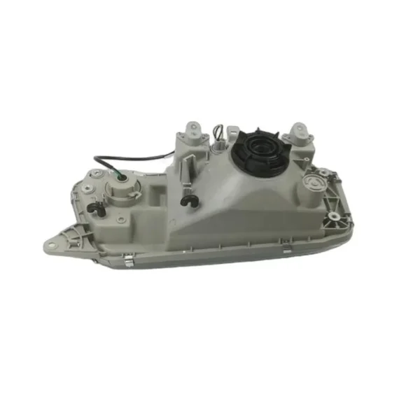 Yoonshan Head Light for ISUZU 840 (1993) Bottom_View(OE:R:1-82110399-2,L:1-82110400-2)