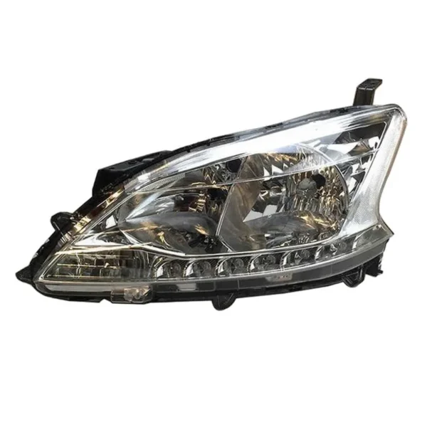 Yoonshan Head Light for NISSAN SYLPHY (2012-2015) Front_Closeup(OE:R:26010-3RA1C-B235,L:26060-3RA1C-B235)