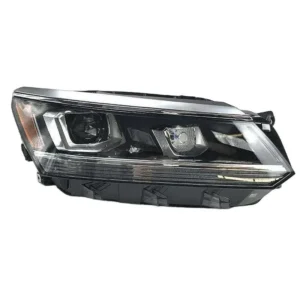Yoonshan Head Light for VOLKSWAGEN PASSAT (2015-2018) Front_View(OE:561-941-005-F,561-941-6-F)